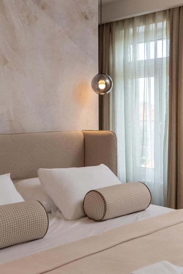 Luxury Rooms Le Prestige Few Minutes From Split'S Iconic Waterfront Exterior foto